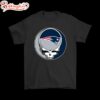 NFL Team New England Patriots x Grateful Dead Logo Band T-Shirt For Fans