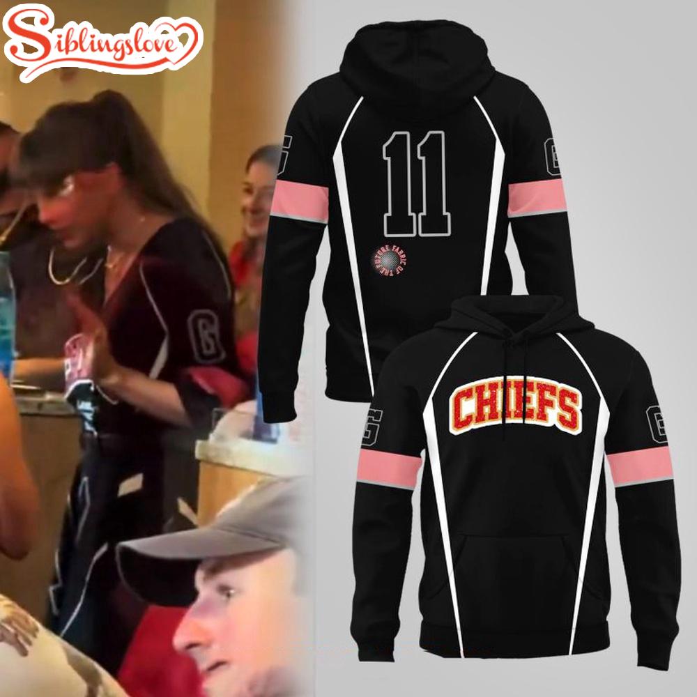 Taylor Swift In Kansas City Chiefs 3D Shirt For Fans Taylor Swift In Kansas City Chiefs 3D Shirt For Fans